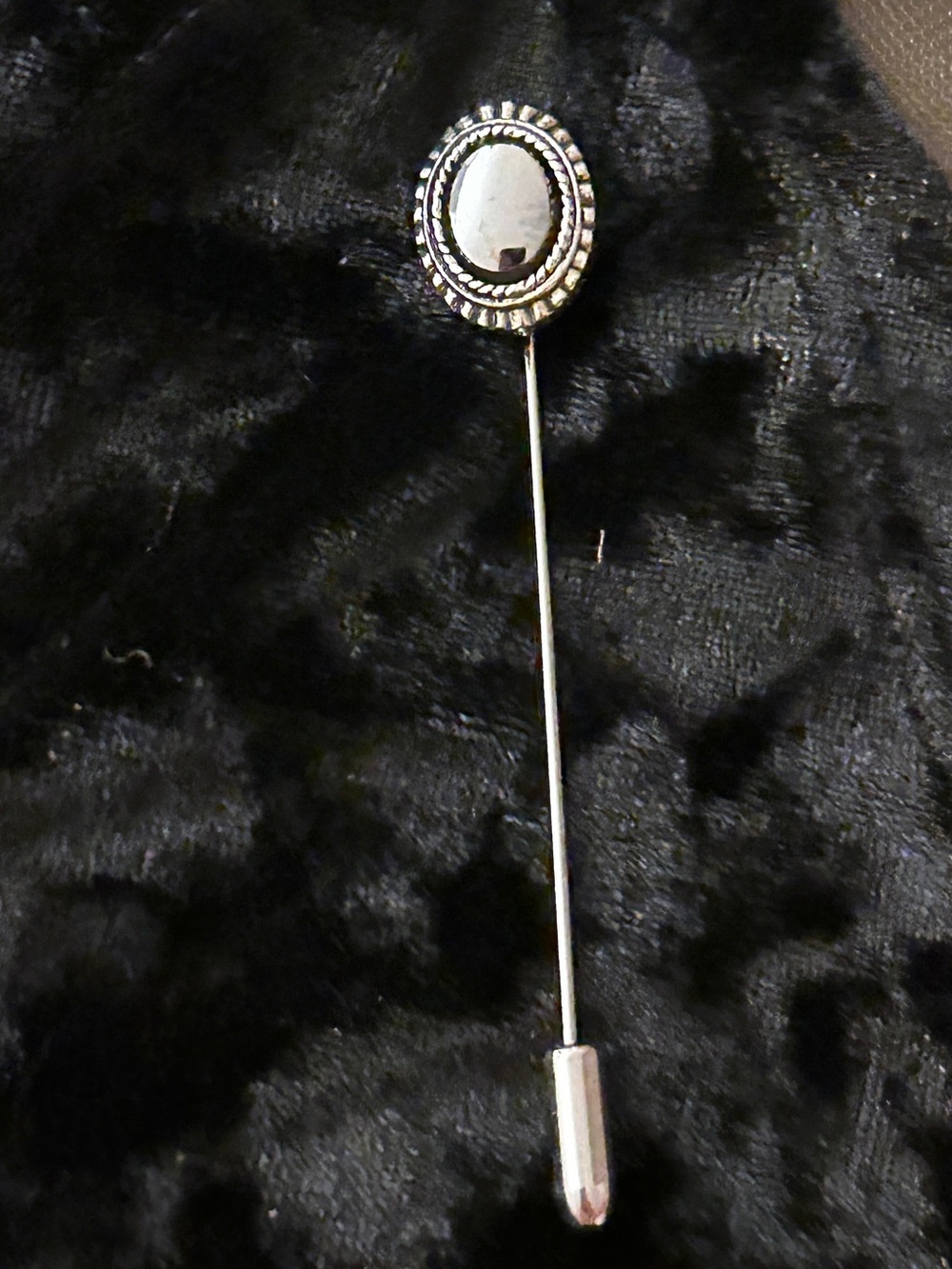Sarah Coventry Vintage Dark Silver Round Stick Pin EUC